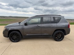 Used 2014  Jeep Compass 4d SUV FWD Sport at Rooster Auto Sales near Vinton&comma; IA