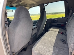 Used 2001 Ford F-150 4WD SuperCrew XLT at Rooster Auto Sales near Vinton, IA
