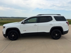 Used 2021  GMC Acadia AWD 4dr AT4 at Rooster Auto Sales near Vinton&comma; IA