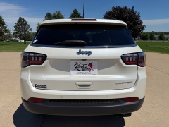 Used 2021  Jeep Compass Limited FWD at Rooster Auto Sales near Vinton&comma; IA