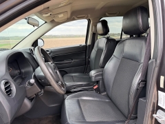 Used 2014  Jeep Compass 4d SUV FWD Sport at Rooster Auto Sales near Vinton&comma; IA