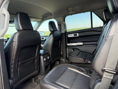 Used 2021  Ford Explorer Limited 4WD at Rooster Auto Sales near Vinton&comma; IA