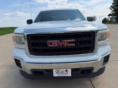 Used 2015  GMC Sierra 1500 4WD Crew Cab at Rooster Auto Sales near Vinton&comma; IA