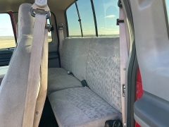 Used 2000  Ford Super Duty F-250 2WD Supercab XLT Longbed at Rooster Auto Sales near Vinton&comma; IA