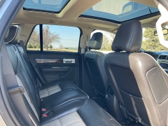 Used 2008  Lincoln MKX 4d SUV AWD at Rooster Auto Sales near Vinton&comma; IA