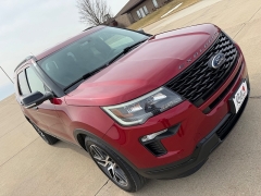 Used 2018  Ford Explorer 4d SUV 4WD Sport at Rooster Auto Sales near Vinton&comma; IA