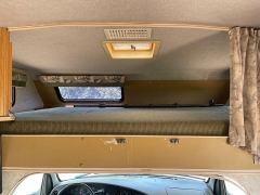 Used 1998 Fleetwood Motorhome at Rooster Auto Sales near Vinton, IA