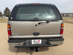 Used 2003  Chevrolet Tahoe 4d SUV 4WD Z71 at Rooster Auto Sales near Vinton&comma; IA