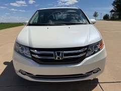 Used 2014  Honda Odyssey 4d Wagon Touring at Rooster Auto Sales near Vinton&comma; IA