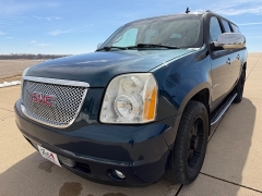 Used 2007  GMC Yukon XL 1500 SUV 4WD Denali at Rooster Auto Sales near Vinton&comma; IA