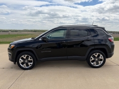 Used 2018  Jeep Compass 4d SUV 4WD Limited at Rooster Auto Sales near Vinton&comma; IA