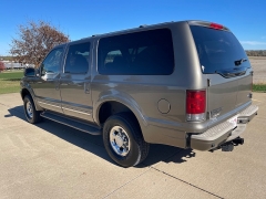 Used 2003  Ford Excursion 4d SUV 4WD Limited 6.8L at Rooster Auto Sales near Vinton, IA