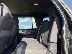 Used 2015  Ford Expedition EL 4d SUV 4WD XLT at Rooster Auto Sales near Vinton&comma; IA