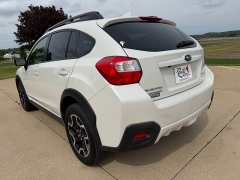 Used 2016  Subaru Crosstrek 4d SUV Limited at Rooster Auto Sales near Vinton&comma; IA