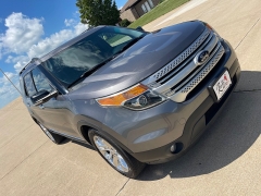 Used 2013 Ford Explorer 4d SUV 4WD XLT at Rooster Auto Sales near Vinton, IA