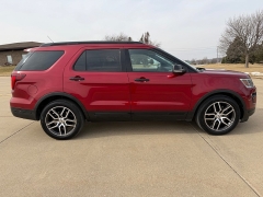 Used 2018  Ford Explorer 4d SUV 4WD Sport at Rooster Auto Sales near Vinton&comma; IA