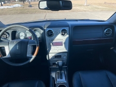 Used 2007  Lincoln MKZ 4d Sedan FWD at Rooster Auto Sales near Vinton&comma; IA