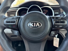 Used 2015  Kia Optima 4d Sedan LX at Rooster Auto Sales near Vinton&comma; IA