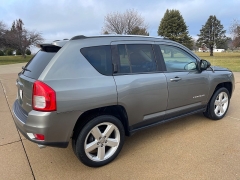 Used 2012  Jeep Compass 4d SUV 4WD Limited at Rooster Auto Sales near Vinton, IA