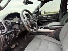 Used 2020  Ram 1500 4WD Crew Cab Big Horn at Rooster Auto Sales near Vinton&comma; IA