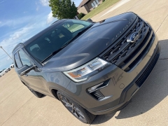 Used 2018 Ford Explorer 4d SUV 4WD XLT at Rooster Auto Sales near Vinton, IA