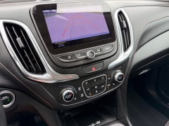 Used 2020  Chevrolet Equinox 4d SUV FWD Premier w&sol;1LZ at Rooster Auto Sales near Vinton&comma; IA