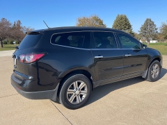 Used 2015  Chevrolet Traverse 4d SUV AWD LT1 at Rooster Auto Sales near Vinton, IA