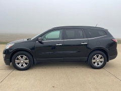 Used 2016  Chevrolet Traverse 4d SUV AWD LT w/2LT at Rooster Auto Sales near Vinton, IA