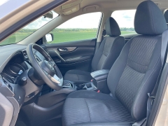 Used 2018 Nissan Rogue 4d SUV AWD S at Rooster Auto Sales near Vinton, IA