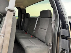 Used 2010  Chevrolet Silverado 1500 4WD Ext Cab LT at Rooster Auto Sales near Vinton&comma; IA