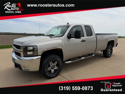 Used 2007 Chevrolet Silverado 2500 2WD Ext Cab LT1 at Rooster Auto Sales near Vinton, IA