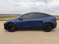 Used 2021  Tesla Model Y Long Range AWD at Rooster Auto Sales near Vinton&comma; IA