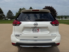 Used 2017  Nissan Rogue 4d SUV AWD S at Rooster Auto Sales near Vinton&comma; IA