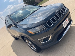 Used 2018 Jeep Compass 4d SUV 4WD Limited at Rooster Auto Sales near Vinton, IA