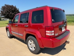 Used 2009  Jeep Liberty 4d SUV 4WD Sport at Rooster Auto Sales near Vinton&comma; IA