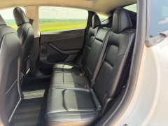 Used 2021  Tesla Model Y Long Range AWD at Rooster Auto Sales near Vinton&comma; IA