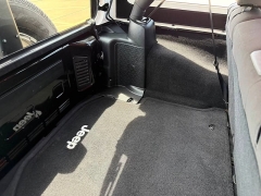 Used 2017  Jeep Wrangler Unlimited 4d Convertible Sport at Rooster Auto Sales near Vinton&comma; IA