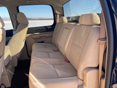 Used 2008  Chevrolet Silverado 1500 4WD Crew Cab LT2 at Rooster Auto Sales near Vinton&comma; IA