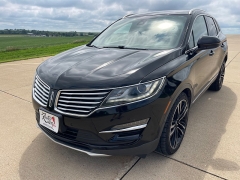 Used 2017 Lincoln MKC 4d SUV AWD Reserve at Rooster Auto Sales near Vinton, IA
