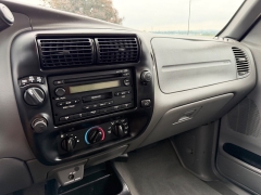 Used 2005  Ford Ranger 4WD Supercab 4d XLT at Rooster Auto Sales near Vinton&comma; IA