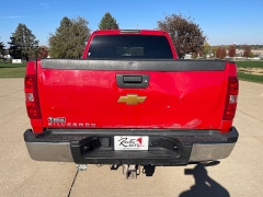 Used 2009  Chevrolet Silverado 2500 4WD Crew Cab LT at Rooster Auto Sales near Vinton, IA