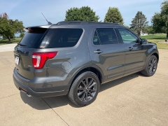 Used 2018 Ford Explorer 4d SUV 4WD XLT at Rooster Auto Sales near Vinton, IA