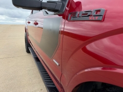 Used 2016  Ford F-150 4WD SuperCrew Lariat 5 1&sol;2 at Rooster Auto Sales near Vinton&comma; IA
