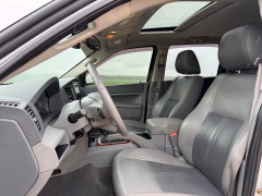 Used 2005  Jeep Grand Cherokee 4d SUV 4WD Limited at Rooster Auto Sales near Vinton&comma; IA