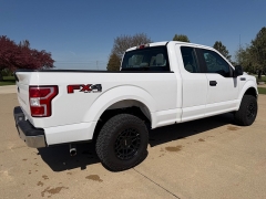 Used 2018  Ford F-150 4WD SuperCab XL at Rooster Auto Sales near Vinton&comma; IA