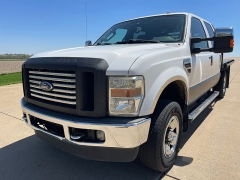 Used 2009 Ford Super Duty F-250 4WD Crew Cab XLT at Rooster Auto Sales near Vinton, IA