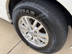 Used 2012  Ford Expedition 4d SUV 4WD Limited at Rooster Auto Sales near Vinton&comma; IA