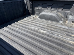 Used 2021  Chevrolet Silverado 1500 4WD Crew Cab 147" LT at Rooster Auto Sales near Vinton&comma; IA