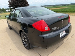 Used 2008  Pontiac G6 4d Sedan Value at Rooster Auto Sales near Vinton&comma; IA