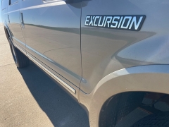 Used 2003  Ford Excursion 4d SUV 4WD Limited 6.8L at Rooster Auto Sales near Vinton, IA